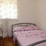 Macadamia Apartment With Garage Parking